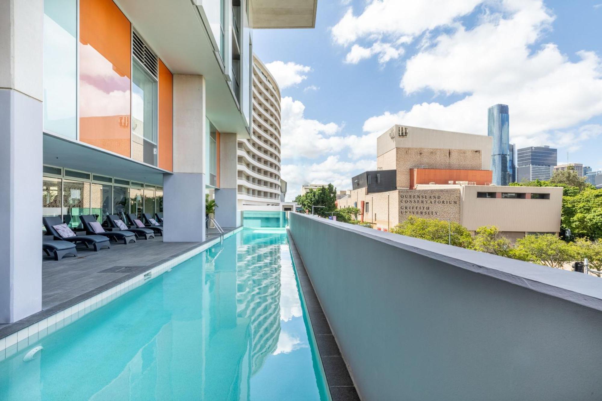 Mantra South Bank Brisbane Hotel Exterior photo